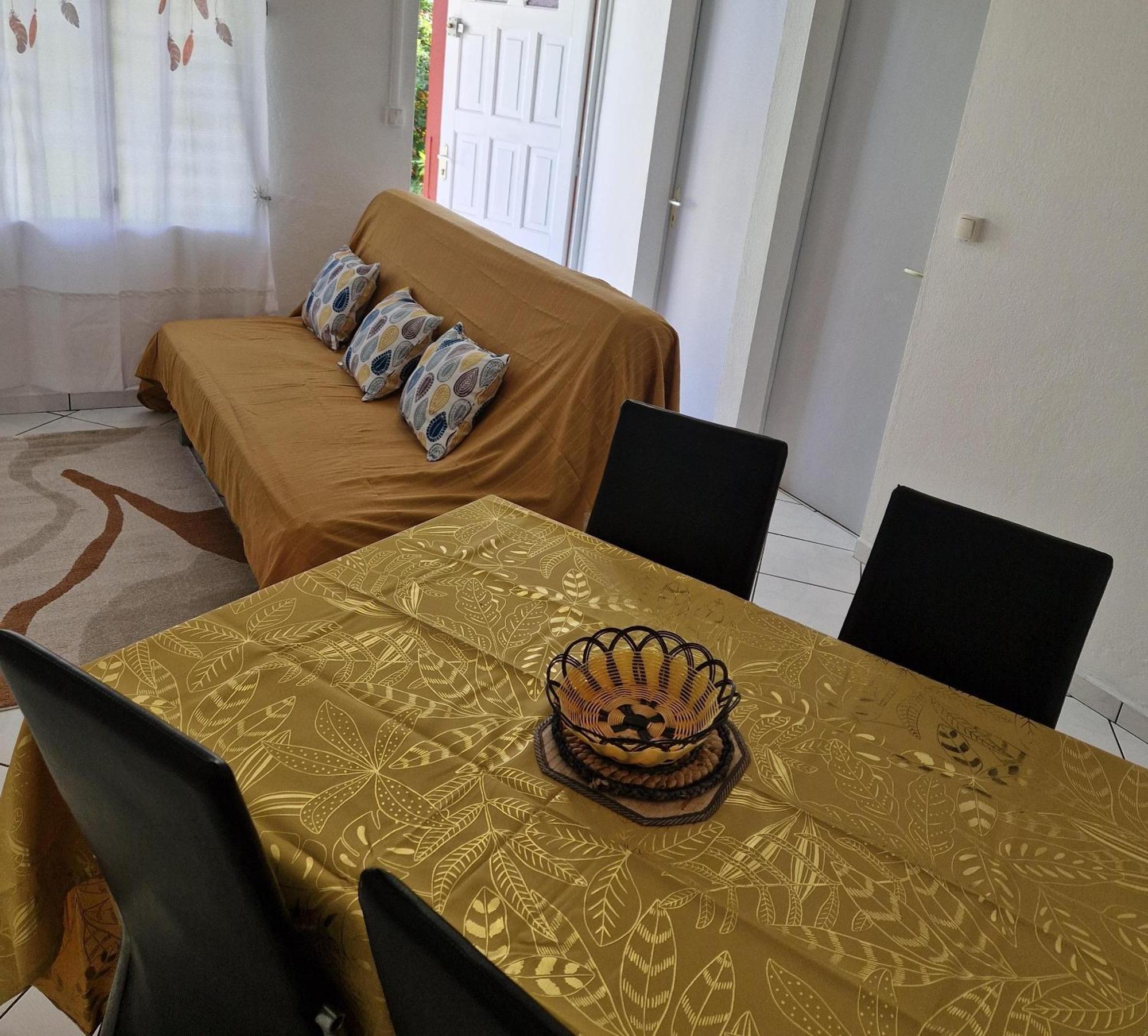 Vakantiehuis T3 A - Empire House *